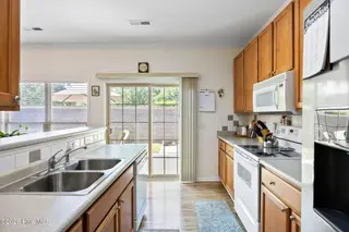 1002 Summerlin Falls Court, Wilmington, NC 28412 – photo 13