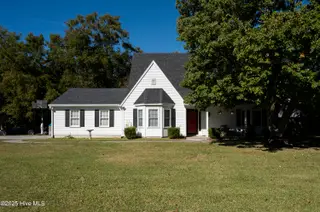 1223 Creek Road, Morehead City, NC 28557 — 3-bedroom home in Dill Creek, Morehead City, NC, photo 2 of 60: 1223RiverRd-11-5-25-006