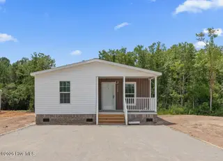 6823 Lewis Drive SE, Winnabow, NC 28479 – photo 3: 6823 Lewis Dr