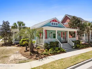 6421 Timber Hitch Drive SW, Ocean Isle Beach, NC 28469 – photo 4: 6421 Timber Hitch Drive SW