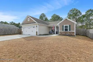 116 Oyster Landing Drive, Sneads Ferry, NC 28460 – photo 2: 425A4549