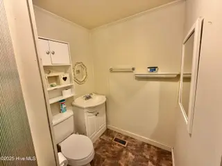 617 Johnson Ch Road, Warsaw, NC 28398 — 2-bedroom home in Warsaw, Warsaw, NC, photo 20 of 26: IMG_7226