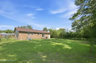 205 Wildwood Road, Havelock, NC 28532 – photo 5: 35-web-or-mls-0C0A8871_edit