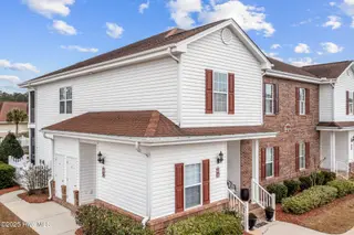 8855 Radcliff Drive NW Unit 43c, Calabash, NC 28467 — 3-bedroom condo in Brunswick Plantation, Calabash, NC, photo 3 of 35: Side Entrance