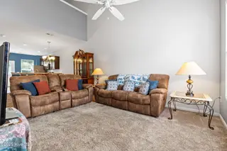 146 Freeboard Lane, Carolina Shores, NC 28467 — 3-bedroom condo in Beacon Townes, Carolina Shores, NC, photo 10 of 40: 7-web-or-mls-CAMMediaLLC.com 142