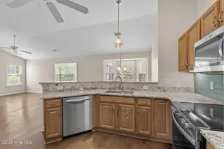 7589 Dunbar Drive SW, Sunset Beach, NC 28468 – photo 18: 25-web-or-mls-7589 Dunbar Dr SW 23