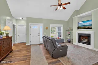 106 Fernie Lane, New Bern, NC 28560 – photo 6: IMG_4242