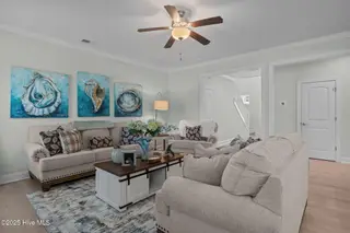 132 Freedom Park Road, Beaufort, NC 28516 – photo 8: Living
