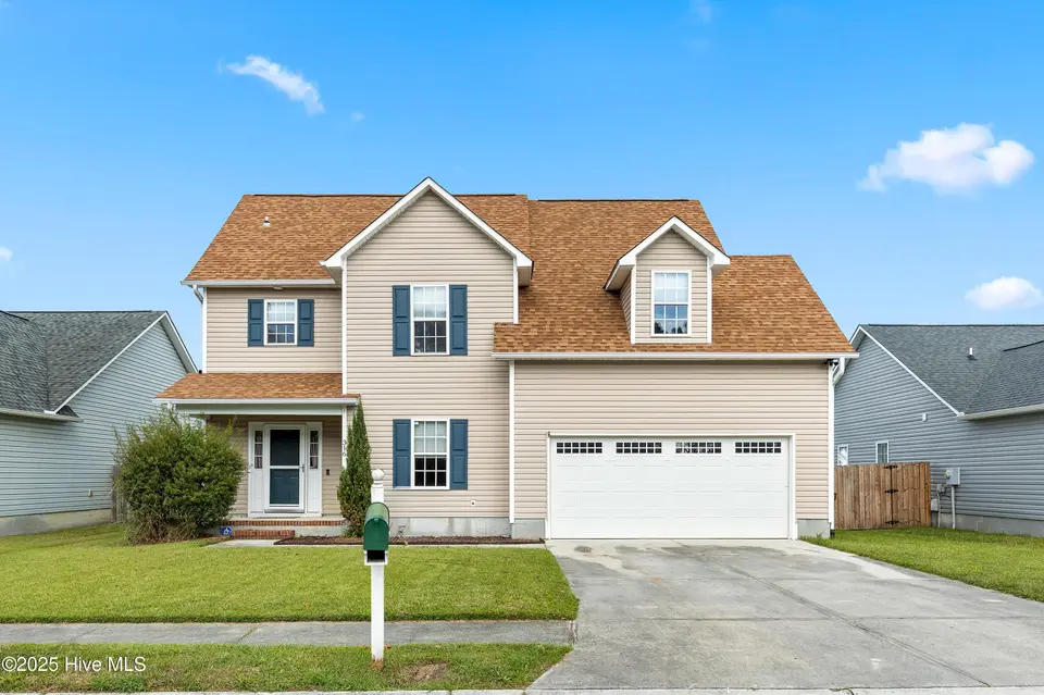 316 Providence Drive, Jacksonville, NC 28546 – photo 1 of 37: 1