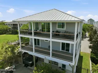1207 S Topsail Drive, Surf City, NC 28445 – photo 2: 9-web-or-mls-18 (2)(1)