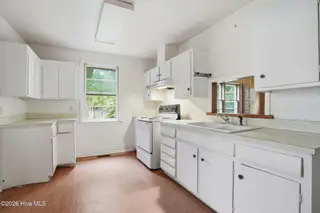 224 Banks Avenue, Goldsboro, NC 27534 — 3-bedroom home in Jefferson Park, Goldsboro, NC, photo 5 of 29: 8-web-or-mls-DSC07425