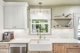 1625 Scotts Hill Loop Road, Wilmington, NC 28411 – photo 16: 22_dsc02727