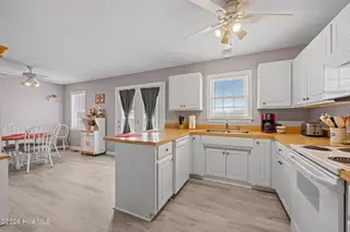 224 Stony Branch Road, New Bern, NC 28562 — 3-bedroom home in Beaver Dam, New Bern, NC, photo 18 of 38: 26-web-or-mls-DSC_1821