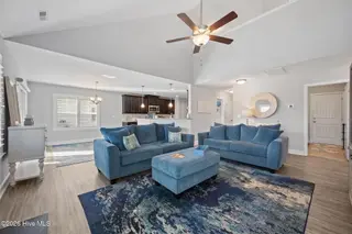 442 Pebble Shore Drive, Sneads Ferry, NC 28460 – photo 18: 29-web-or-mls-_RAD4104