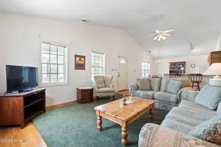 309 Greenville Avenue, Carolina Beach, NC 28428 – photo 17: 18_DSC01264