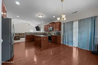 122 Katrina Street, Sneads Ferry, NC 28460 – photo 15: 49-web-or-mls-_RAD6098