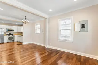 714 Ann Street, Wilmington, NC 28401 – photo 4: LR DR Nonstaged