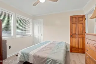 113 Bonner Avenue 105, Morehead City, NC 28557 – photo 15: 27-web-or-mls-chadwick-visuals-113-bonne