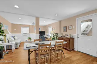 913 N Anderson Boulevard, Topsail Beach, NC 28445 – photo 19: 6G8A3877
