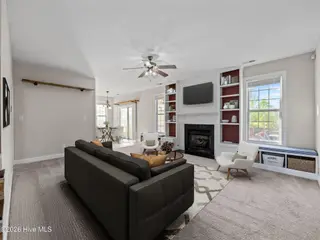 118 Farmington Drive, Richlands, NC 28574 – photo 14: Living1