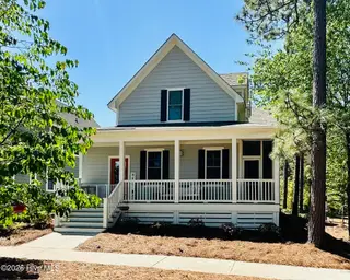 30 Station Avenue, Southern Pines, NC 28387 — 3-bedroom home in Walker Station, Southern Pines, NC, photo 3 of 59: 30 Station Ave
