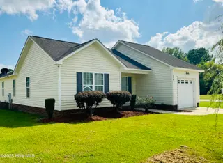 376 Tamarack Drive, Ayden, NC 28513 – photo 2: 376-left front