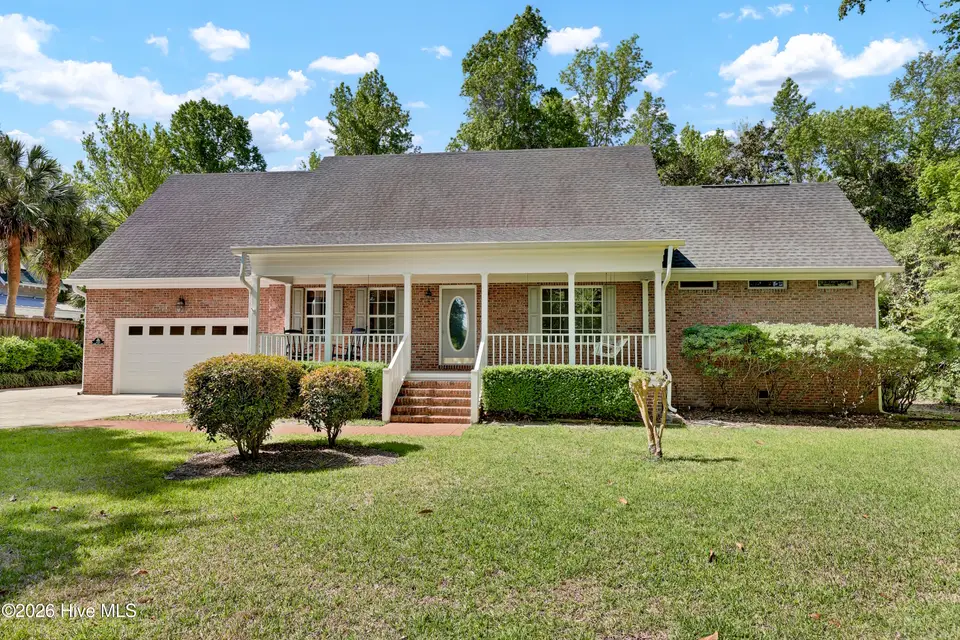 1710 Scotts Hill Loop Road, Wilmington, NC 28411 – photo 1 of 30: Scotts Hill Loop Road (1)
