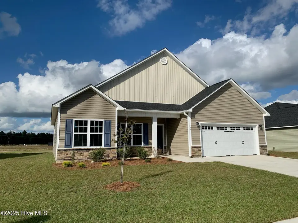 107 Sanctuary Street, Jacksonville, NC 28546 – photo 1 of 2: IMG_0705