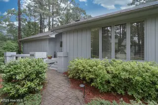 695 Donald Ross Drive, Pinehurst, NC 28374 – photo 6: IMG_2566_Luminar4-edit