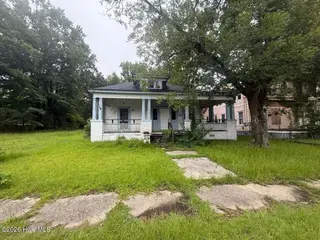 1010 Sunset Avenue, Rocky Mount, NC 27804 – photo 1: Front