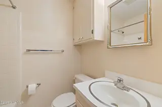 401 S Madison Avenue, Goldsboro, NC 27530 — 4-bedroom home, Goldsboro, NC, photo 13 of 28