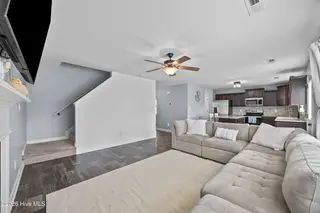 214 Breakwater Drive, Sneads Ferry, NC 28460 – photo 15: 20_living room