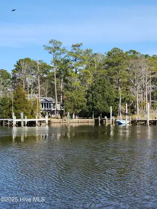 5504 Gondolier Drive, New Bern, NC 28560 – photo 2: 20250225_153510(3)