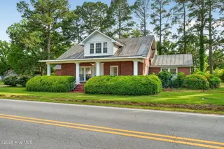 207 W 3rd Street, Princeton, NC 27569 – photo 3: 3-web-or-mls-DSC01554