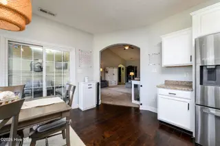 3408 Lefringhouse Lane, New Bern, NC 28562 — 3-bedroom home in Hardee Farms, New Bern, NC, photo 14 of 38: Kitchen & Dining