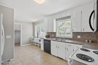 129 Tanbridge Road, Wilmington, NC 28405 – photo 20: 23-web-or-mls-IMG_7778