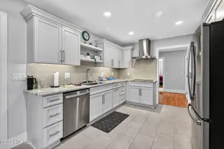 2714 Princess Place Drive, Wilmington, NC 28405 – photo 15: 15_2714_Princess_Pl_Dr_Wilmington_NC_284