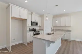 27 N High Point Road, Southport, NC 28461 — 3-bedroom home in Boiling Spring Lakes, Southport, NC, photo 15 of 67