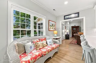 712 Taberna Circle, New Bern, NC 28562 — 4-bedroom home in Taberna, New Bern, NC, photo 16 of 53: 37-web-or-mls-0C0A6919_Edit