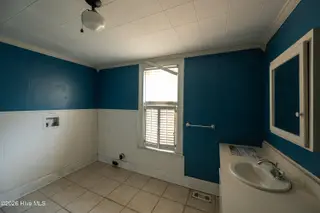 401 N Massey Street, Selma, NC 27576 – photo 24: 401NMassey-Bath1-2