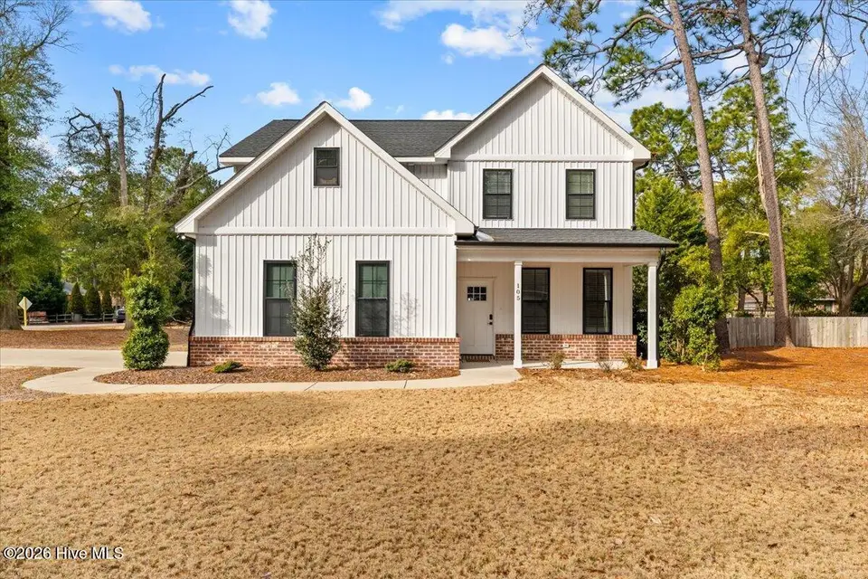 105 Tamarisk Lane, Pinehurst, NC 28374 – photo 1 of 35: 03-DSC09129
