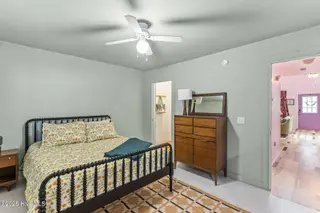 2105 Gibson Avenue, Wilmington, NC 28403 — 3-bedroom home in Carolina Place, Wilmington, NC, photo 14 of 26: 017_2105_gibson_avenue-17_301