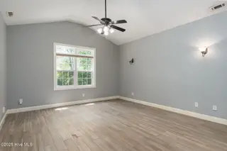 6321 Albatross Drive, New Bern, NC 28560 – photo 18: Primary Bedroom