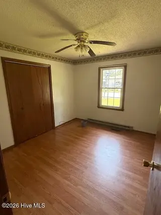 704 W 3rd Street, Washington, NC 27889 – photo 10: Bedroom 3