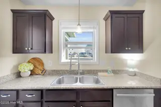 314 Bungalow Drive, New Bern, NC 28562 – photo 12: 314 Bungalow Drive