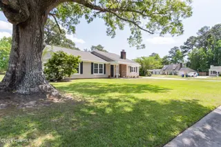 1008 Brynn Marr Road, Jacksonville, NC 28546 – photo 2: 1008 Brynn Marr-1