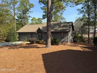 85 Brandon Trail, Pinehurst, NC 28374 – photo 1: 01_beyc69b18a7966097