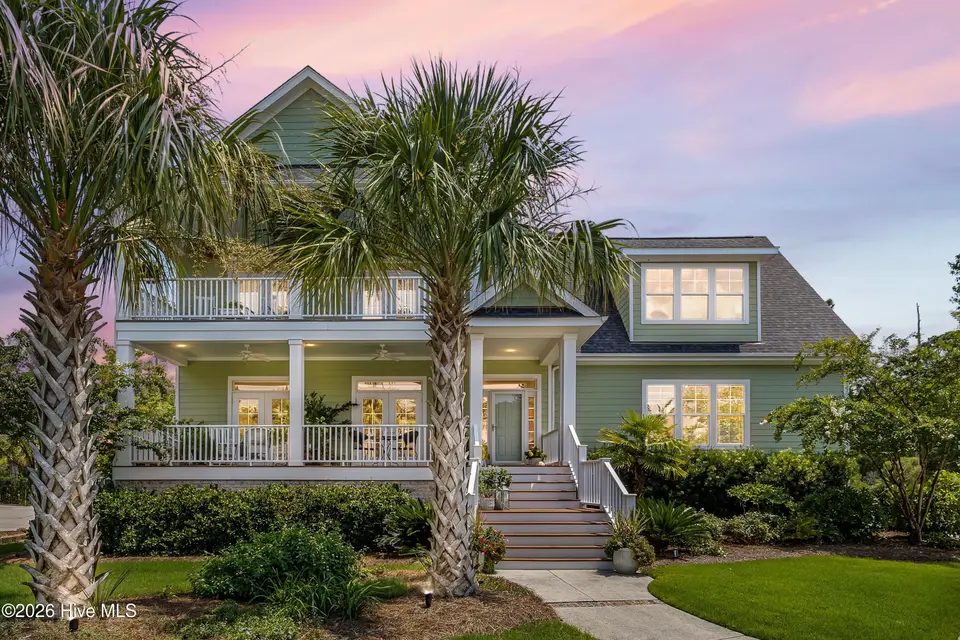 514 Marsh Oaks Drive, Wilmington, NC 28411 – photo 1 of 2: Virtual Twilight (2)