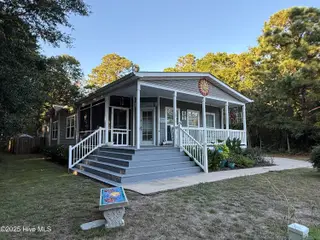 2534 K Street SW, Supply, NC 28462 — 3-bedroom manufactured home in Gators Grant, Supply, NC, photo 4 of 34: IMG_9475