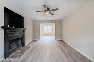 213 Loren Road, Hubert, NC 28539 – photo 5: Living room